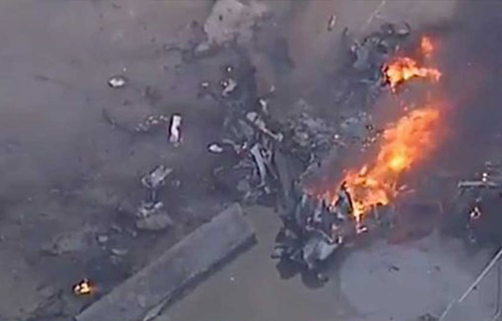 BREAKING: Aircraft carrying five passengers crashes into DFO in Essendon